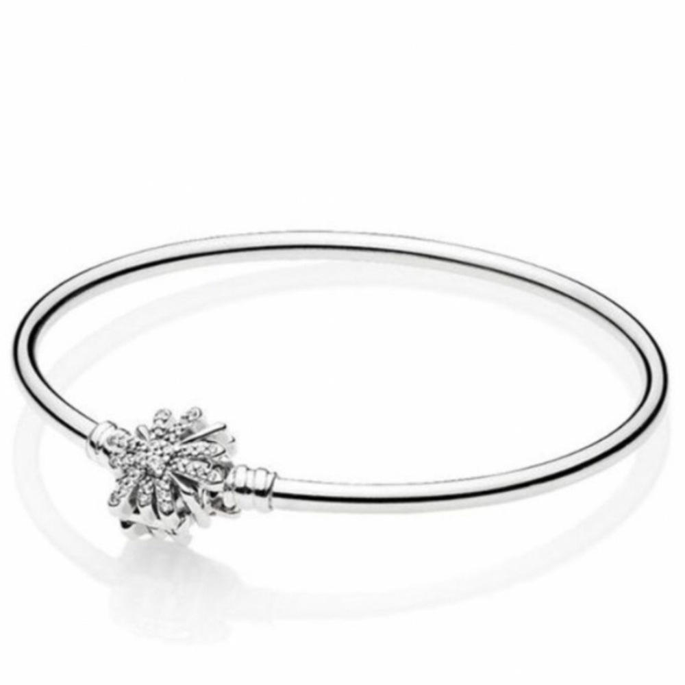Pandora Fireworks Limited Edition Sterling Silver Bangle Bracelet Never Worn